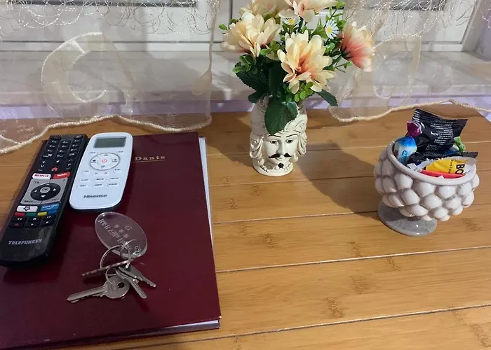 לינה וארוחת בוקר Bb Dante מסינה